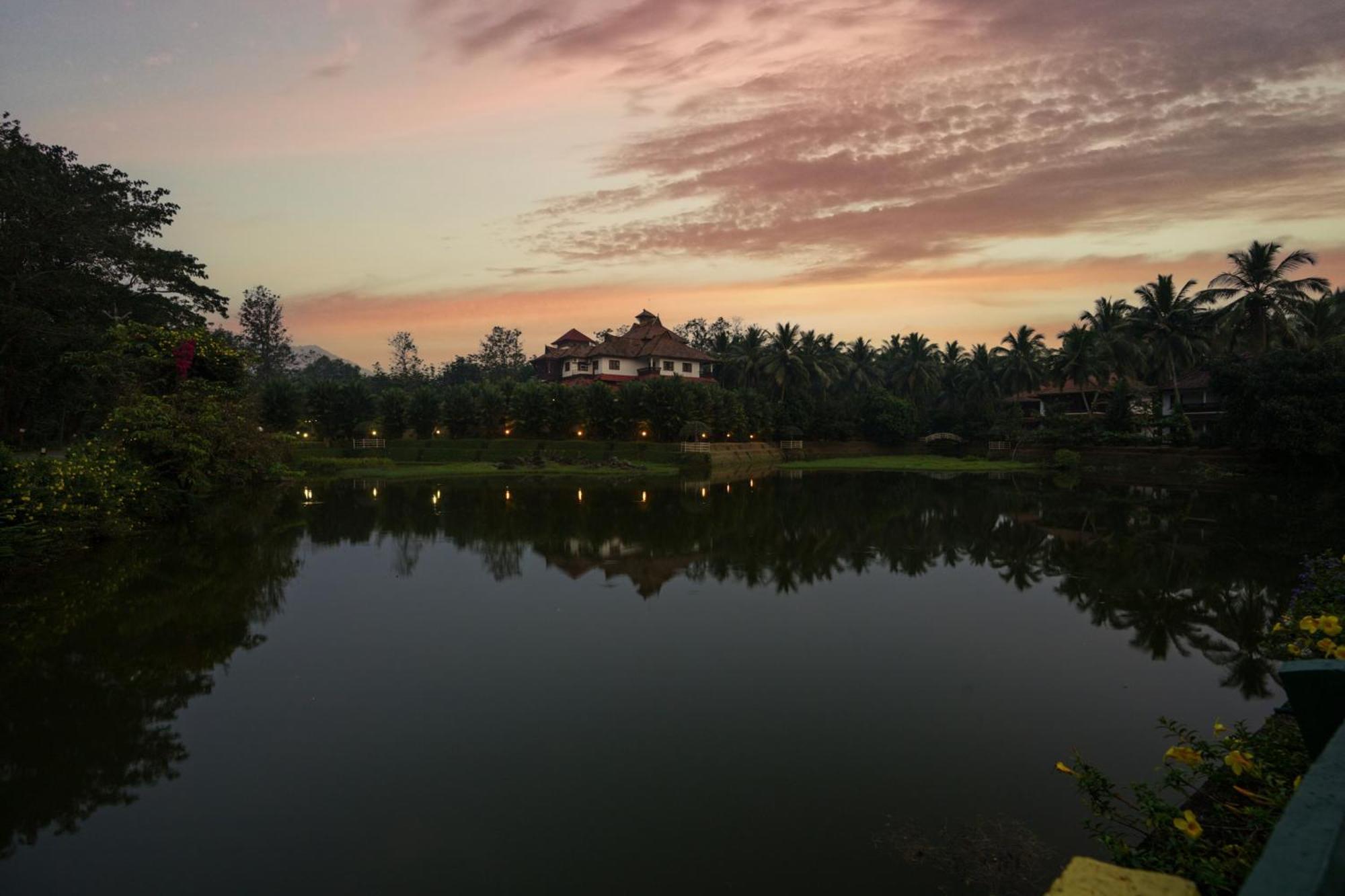 Palette Resorts- Tapovan Green County Thattakād Exteriér fotografie